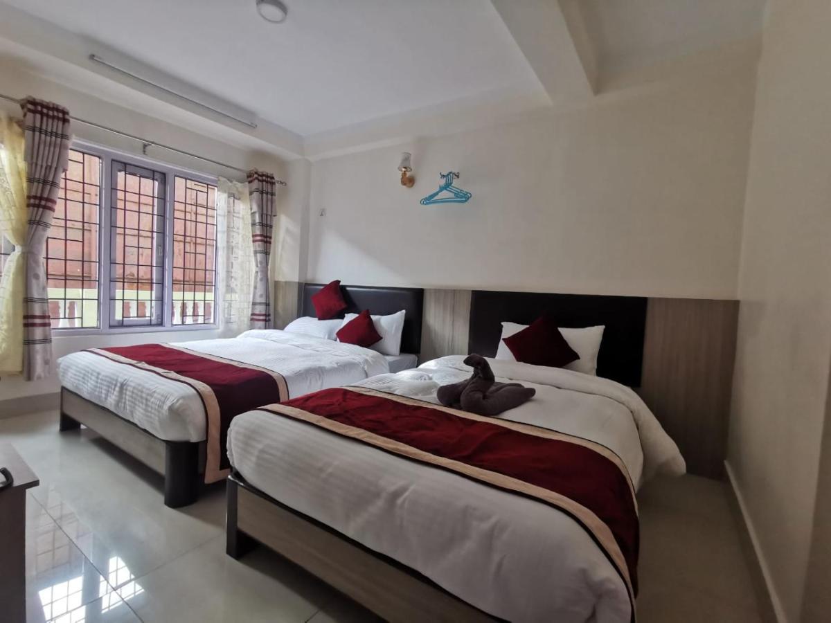 Om Bramha Hotel Kathmandu Exterior photo