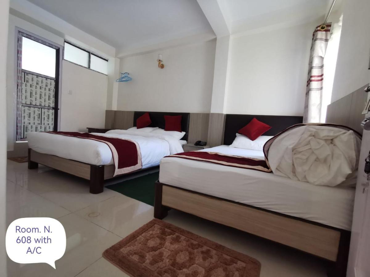Om Bramha Hotel Kathmandu Exterior photo