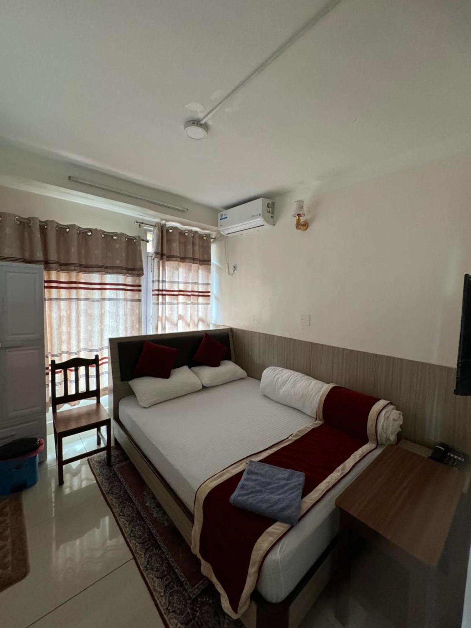 Om Bramha Hotel Kathmandu Exterior photo